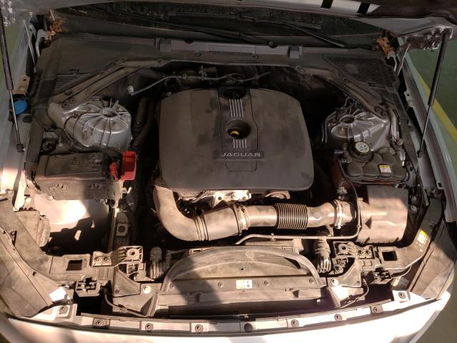 2017 JAGUAR XE SAJAR4BG0HA961393