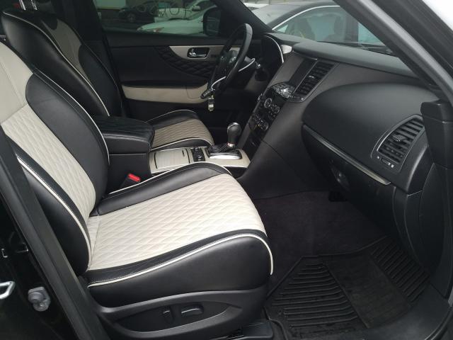 2017 INFINITI QX70 JN8CS1MWXHM410809