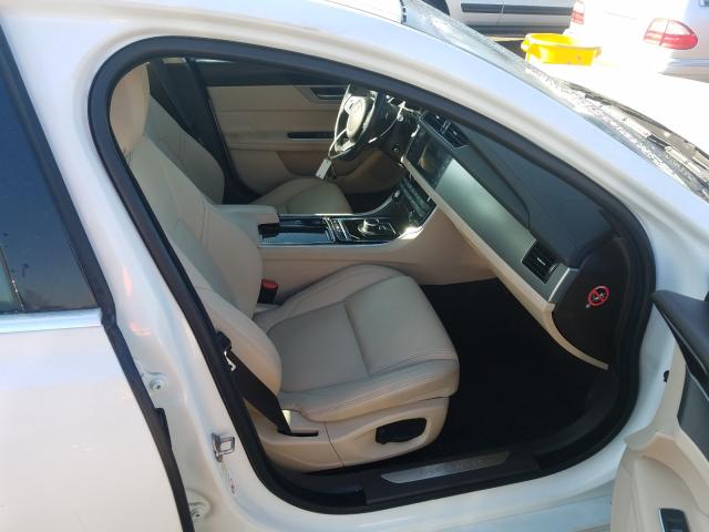 2017 JAGUAR XF PREMIUM SAJBD4BVXHCY35810