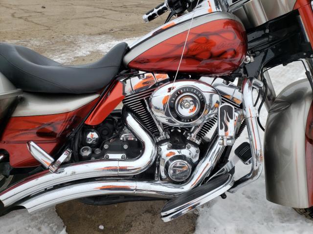 2007 HARLEY-DAVIDSON FLHX 1HD1KB41X7Y613637