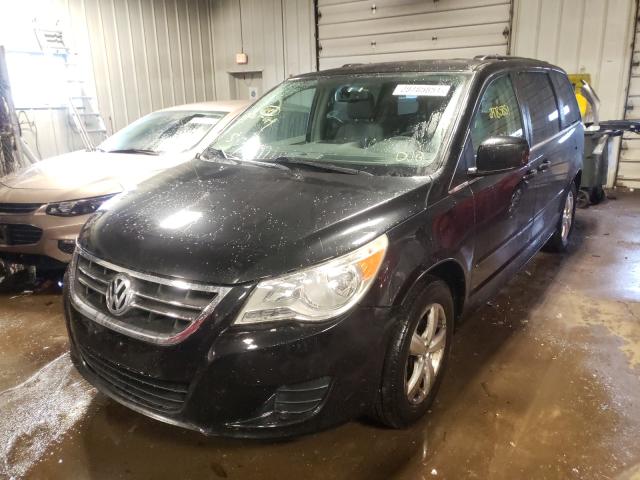 2011 VOLKSWAGEN ROUTAN SE 2V4RW3DG8BR625825