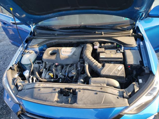 2018 HYUNDAI ELANTRA SP KMHD04LB1JU552960