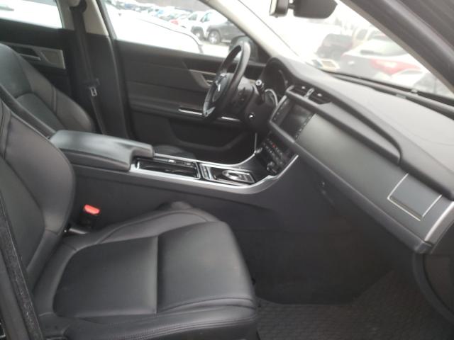 2017 JAGUAR XF PREMIUM SAJBJ4BV8HCY31036