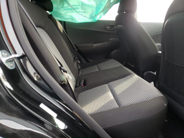 2018 HYUNDAI KONA SEL KM8K2CAA9JU111857