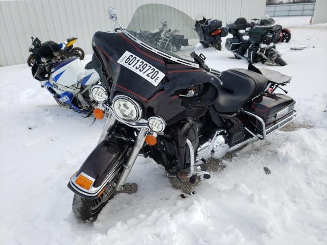 2011 HARLEY-DAVIDSON FLHTCU 1HD1FC41XBB650449