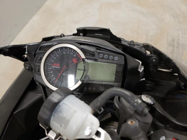 2019 SUZUKI GSX-R600 JS1GN7FA9K7100840