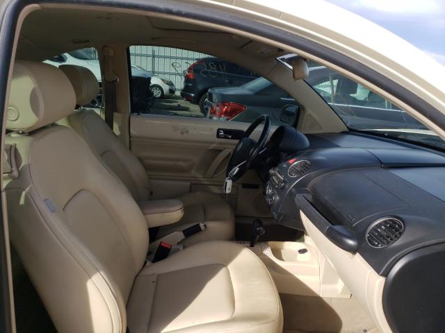 2010 VOLKSWAGEN NEW BEETLE 3VWRW3AG7AM031387