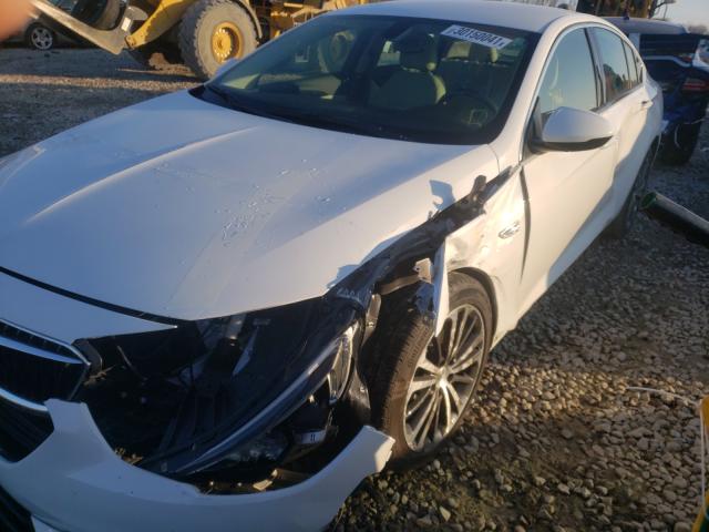 2019 BUICK REGAL ESSE W04GP6SX4K1003238