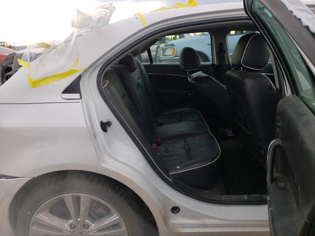 2011 LINCOLN MKZ 3LNHL2JC0BR765884
