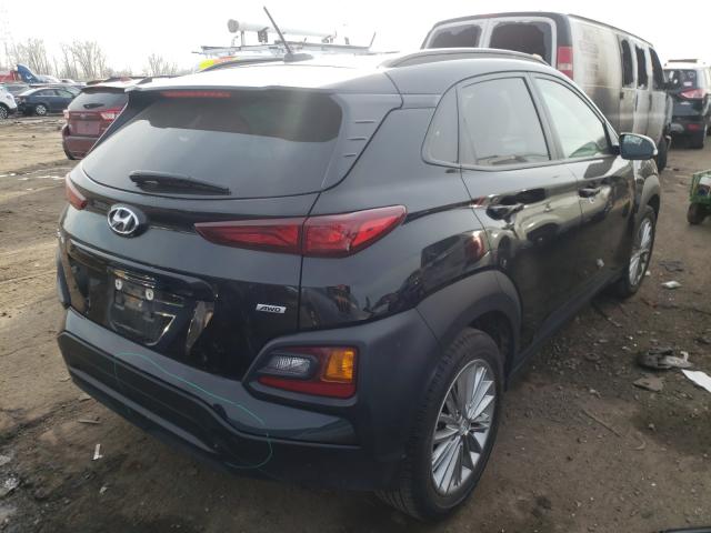 2018 HYUNDAI KONA SEL KM8K2CAA9JU111857