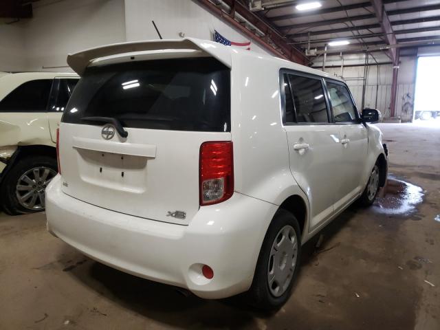 Scion XB 2011