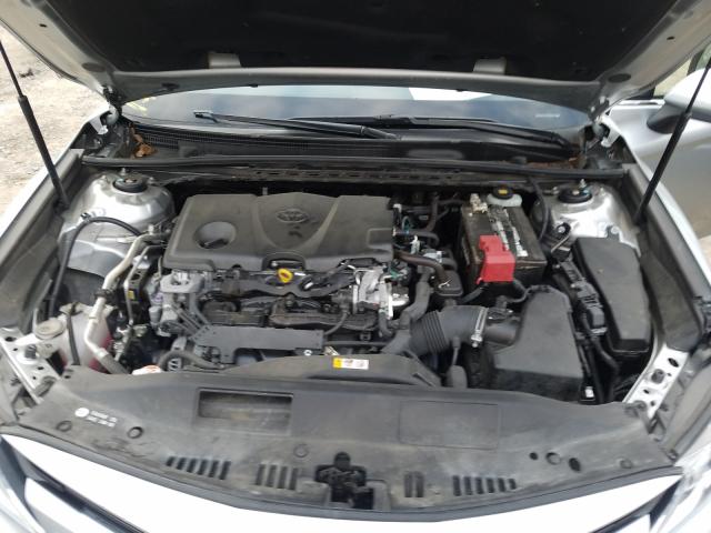 2018 TOYOTA CAMRY JTNB11HK1J3019704