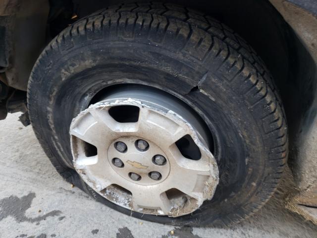 2010 CHEVROLET TAHOE K150 1GNUKAE06AR136423