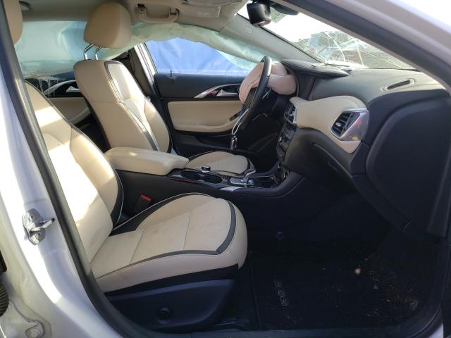 2019 INFINITI QX30 LUXE - SJKCH5CR3KA011887