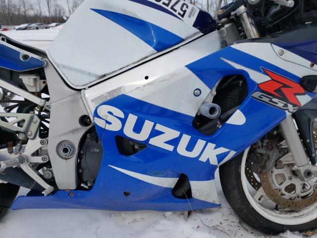 Suzuki GSX R 600 разбитый