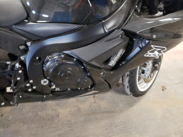 2019 SUZUKI GSX-R600 JS1GN7FA9K7100840