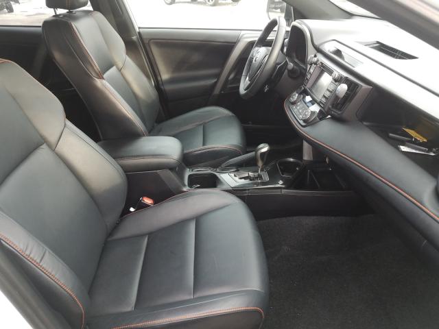 2017 TOYOTA RAV 4 2T3JFREV5HW648453