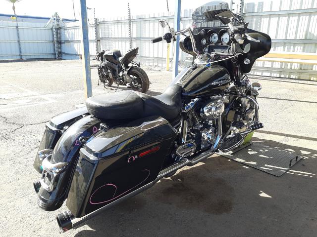2010 HARLEY-DAVIDSON FLHX 1HD1KB414AB673469