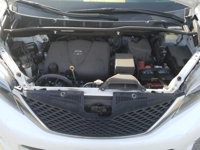 2017 TOYOTA SIENNA SE 5TDXZ3DC8HS780588