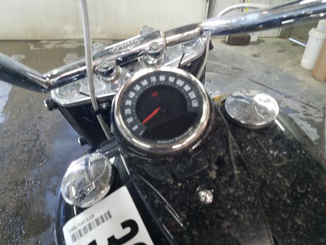 2019 HARLEY-DAVIDSON FLHCS 1HD1YBK28KB046088