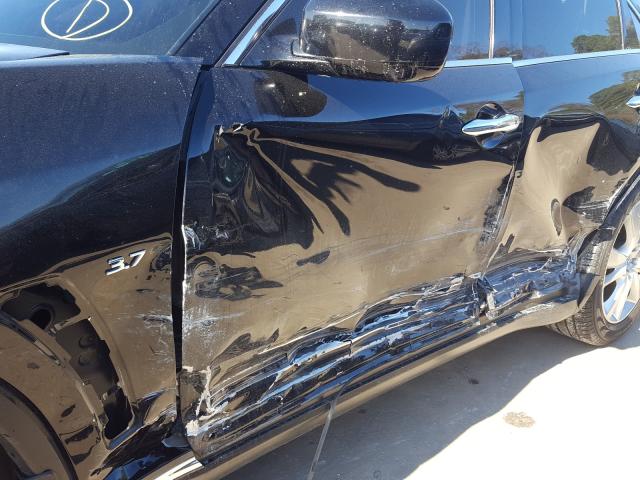 2016 INFINITI QX70 JN8CS1MW8GM752693