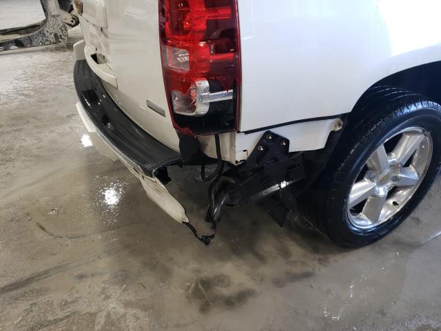 2010 CHEVROLET TAHOE K150 1GNUKCE02AR185744