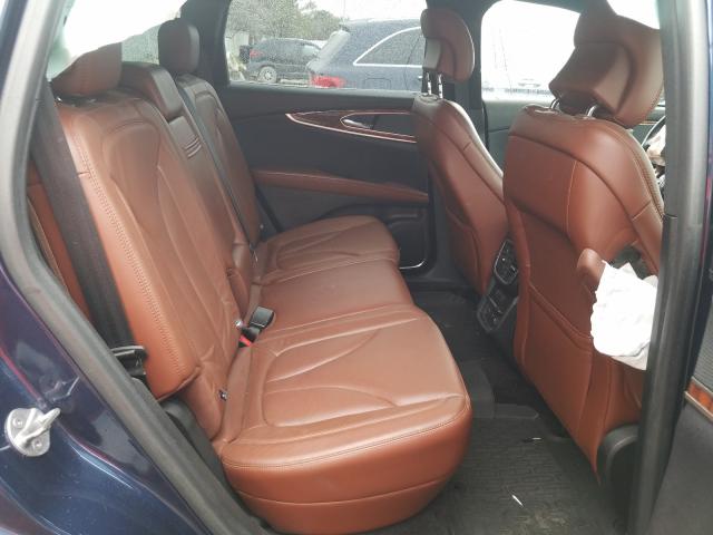 2017 LINCOLN MKX RESERV 2LMPJ8LR4HBL22364