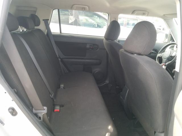 2010 TOYOTA SCION XB JTLZE4FE1A1112521