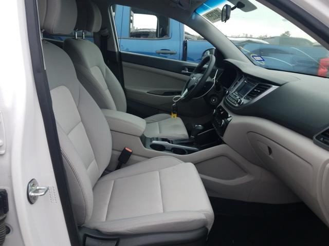 2017 HYUNDAI TUCSON SE KM8J33A44HU316502