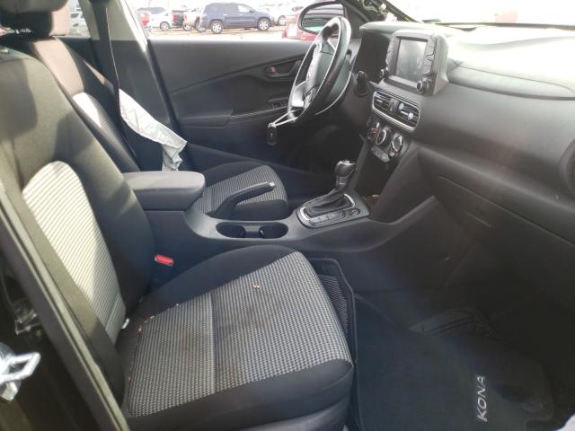 2018 HYUNDAI KONA SEL KM8K2CAA9JU111857