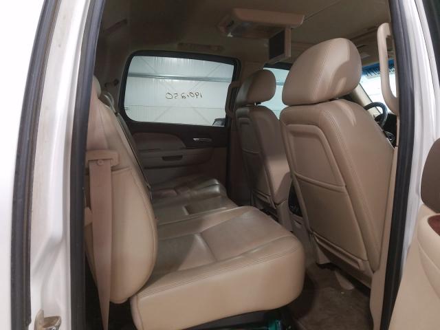2011 CHEVROLET AVALANCHE 3GNTKGE32BG131570