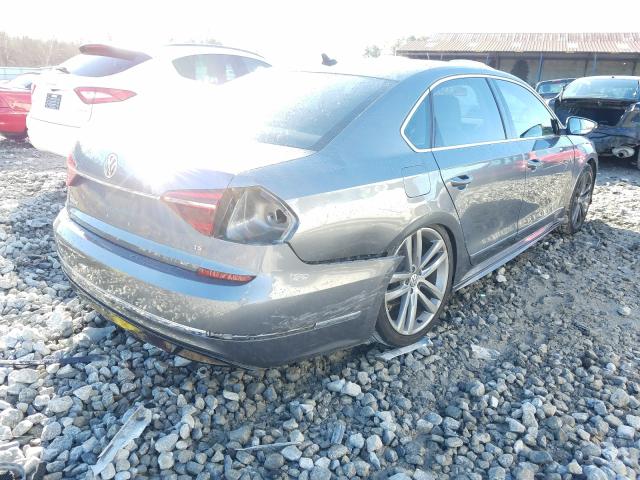 2017 VOLKSWAGEN PASSAT R-L 1VWDT7A33HC031258
