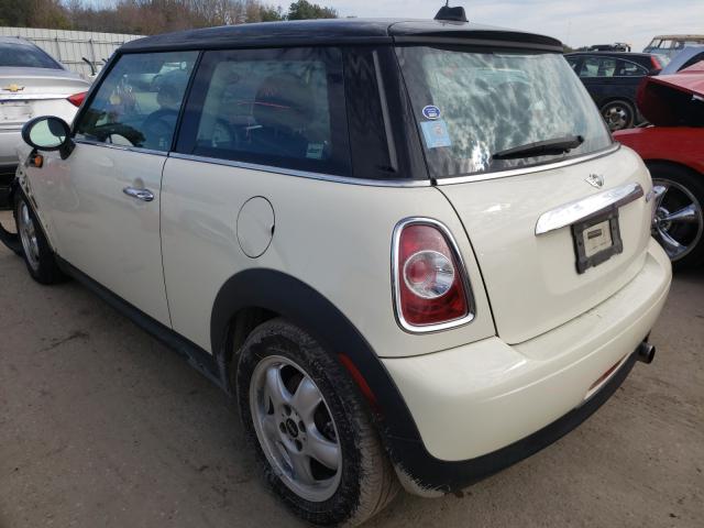2011 MINI COOPER WMWSU3C56BT098598
