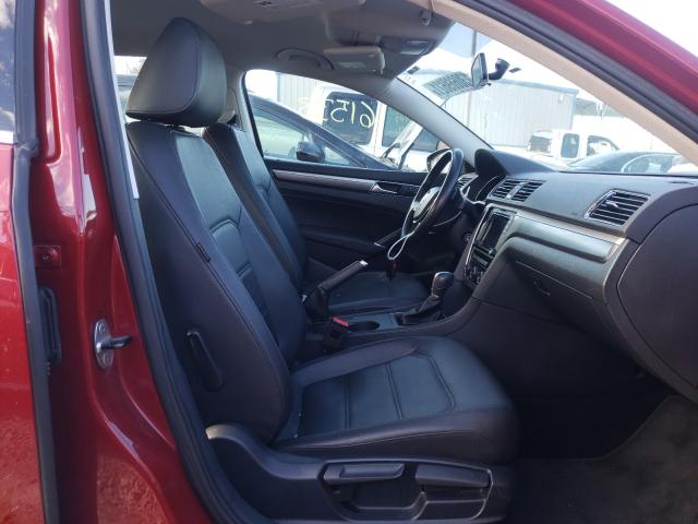 2017 VOLKSWAGEN PASSAT R-L 1VWDT7A39HC046878