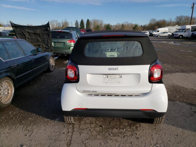 2018 SMART FORTWO - WMEFK9BAXJK267720