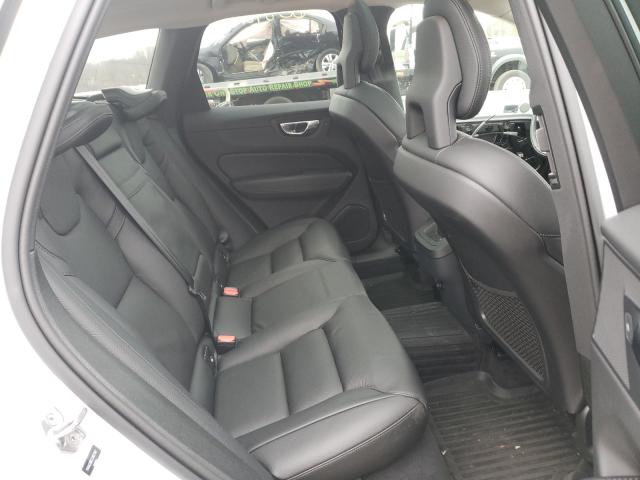 2018 VOLVO XC60 T6 MO YV4A22RK3J1023182