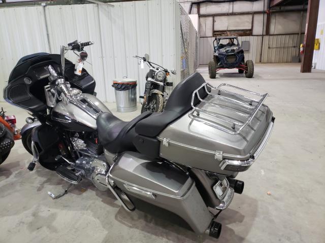 2016 HARLEY-DAVIDSON FLTRU 1HD1KGL10GB613549