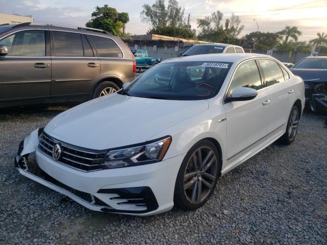 2017 VOLKSWAGEN PASSAT R-L 1VWDT7A38HC083775