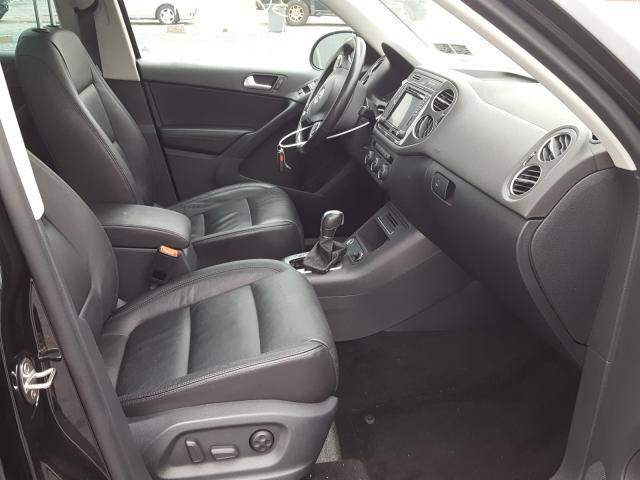 2017 VOLKSWAGEN TIGUAN SPO WVGUV7AXXHK019416