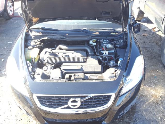 2011 VOLVO C70 T5 YV1672MC3BJ109100