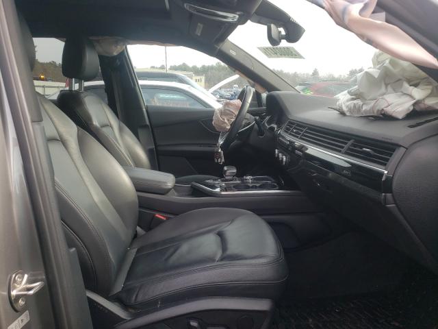 2017 AUDI Q7 PREMIUM WA1LAAF70HD021689