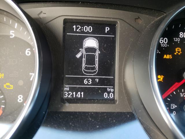 2017 VOLKSWAGEN PASSAT R-L 1VWDT7A38HC083775