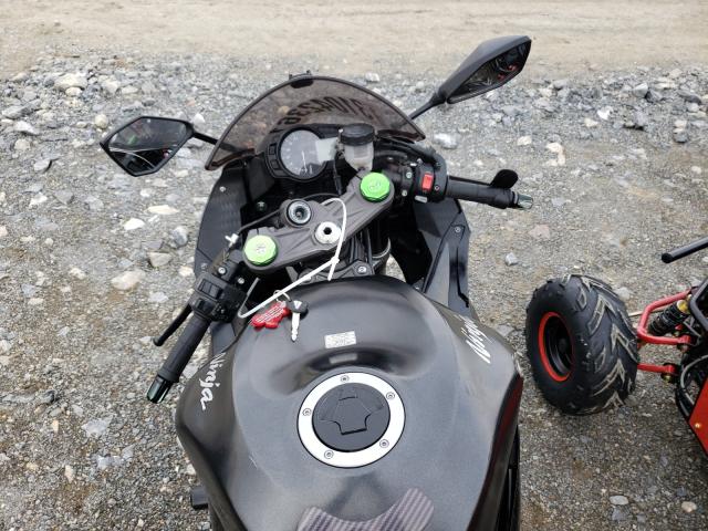 2015 KAWASAKI ZX636 E JKBZXJE14FA016253