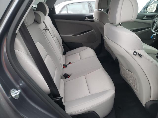 2018 HYUNDAI TUCSON SE KM8J2CA43JU741525