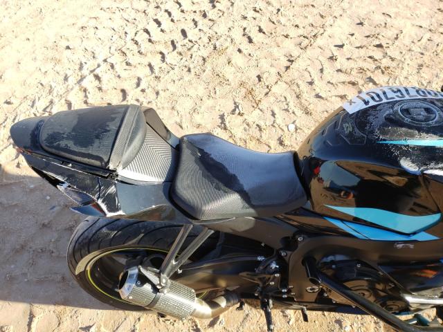 2015 SUZUKI GSX-R600 JS1GN7FA1F2101550