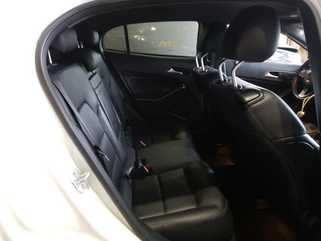 2016 MERCEDES-BENZ GLA WDCTG4EB6GJ262095