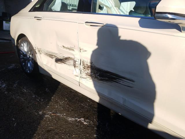 2016 LINCOLN MKZ 3LN6L2G95GR622276