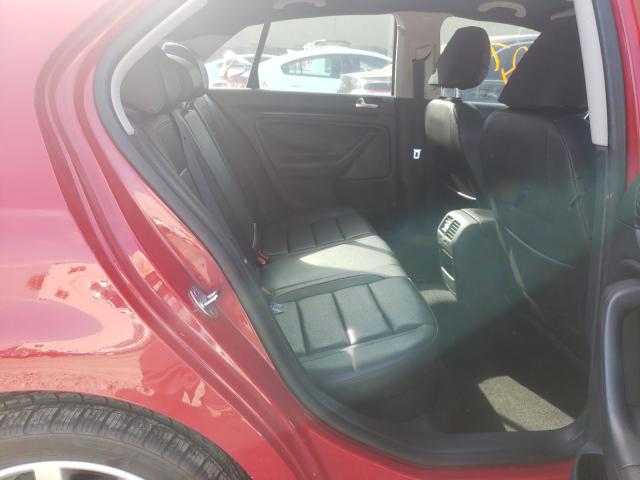 2010 VOLKSWAGEN JETTA WOLF 3VWRJ7AJ4AM098692