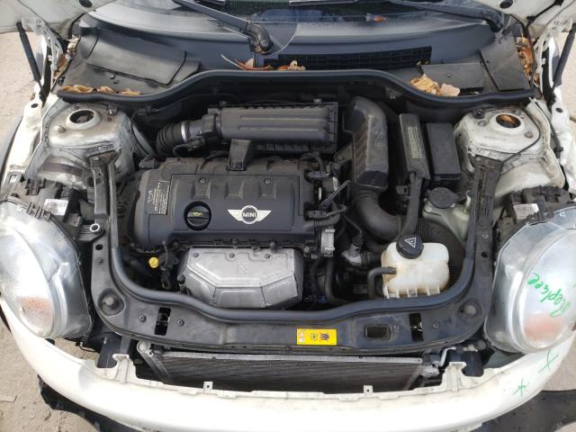 2011 MINI COOPER WMWSU3C56BT098598