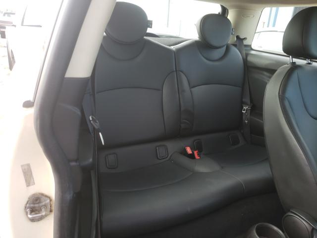 2011 MINI COOPER WMWSU3C56BT098598